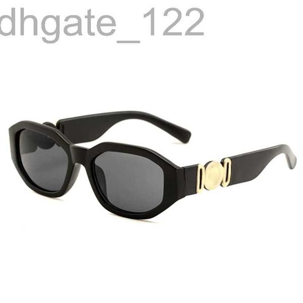 designer fashion sunglasses summer beach designer travel sun glasses for mens women 5 colors good quality y2yu, White;black
designer fashion sunglasses summer beach designer travel sun glasses for mens women 5 colors good quality y2yu, White;black