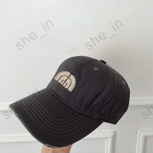 designer mens womens cap fashion casquette classic embroid pattern hats stylish adjustable dome cap aaa quality man breathable hat 2023, Blue;gray
designer mens womens cap fashion casquette classic embroid pattern hats stylish adjustable dome cap aaa quality man breathable hat 2023, Blue;gray