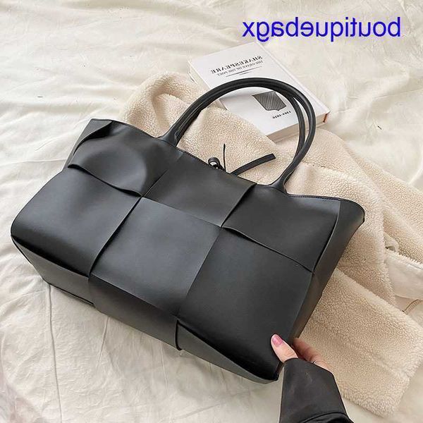 luxury bottegss venetss arco evening bags online store new bag 2023 large-capacity women's spring tote knitting large check hand f with
luxury bottegss venetss arco evening bags online store new bag 2023 large-capacity women's spring tote knitting large check hand f with