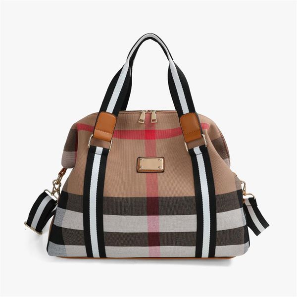 handbag 2021 checked bag large capacity canvas travel single shoulder portable messenger contrast for men and women2406, Black;red
handbag 2021 checked bag large capacity canvas travel single shoulder portable messenger contrast for men and women2406, Black;red
