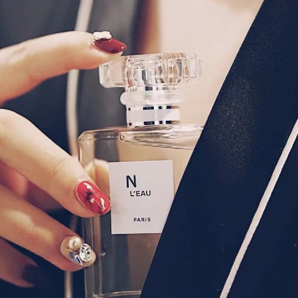 women perfume lady fragrances spray charming 5 100ml eau de parfum french brand high fragrances floral notes for any skin with fast postage
women perfume lady fragrances spray charming 5 100ml eau de parfum french brand high fragrances floral notes for any skin with fast postage