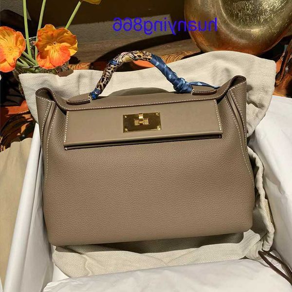 for designer herms's bags woman h family 2424 mini carrie handmade wax thread handbag single shoulder messenger leather mini dumpl hi72
for designer herms's bags woman h family 2424 mini carrie handmade wax thread handbag single shoulder messenger leather mini dumpl hi72