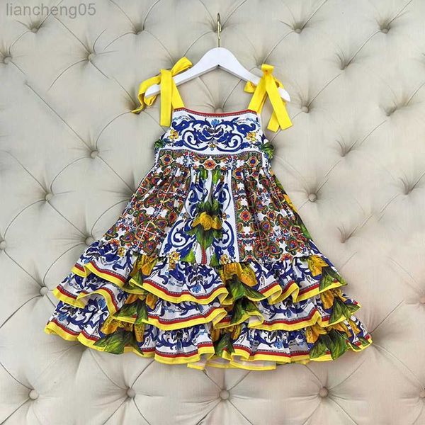 girl's dresses brand designer children's spring and summer new girls' suspender dress custom printed party birthday princess, Red;yellow
girl's dresses brand designer children's spring and summer new girls' suspender dress custom printed party birthday princess, Red;yellow