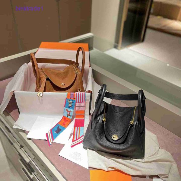 designer original 2023 new tc cow leather classic lindys 26 real bag doctor's portable one-shoulder cross-body women's of sale
designer original 2023 new tc cow leather classic lindys 26 real bag doctor's portable one-shoulder cross-body women's of sale