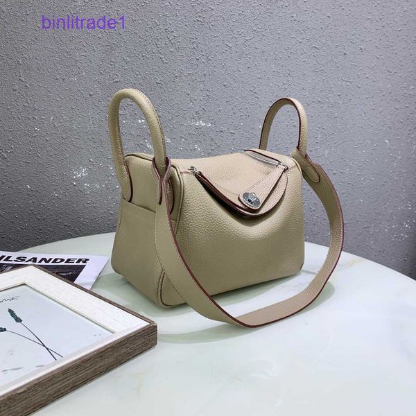 designer original leather large-capacity lindys bag selling pillow litchi pattern single-shoulder diagonal female of sale wez8
designer original leather large-capacity lindys bag selling pillow litchi pattern single-shoulder diagonal female of sale wez8