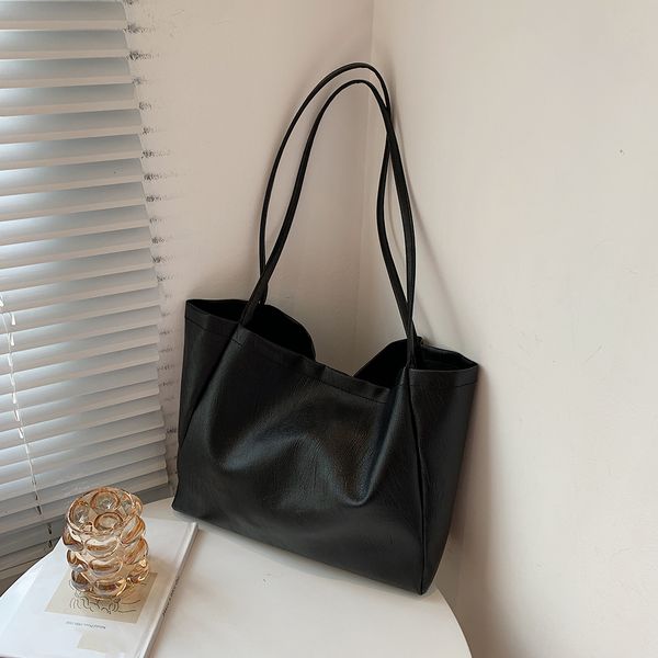 shopping bags fashion women pu leather solid color shoulder shopping bag casual ladies large capacity tote handbags 230314
shopping bags fashion women pu leather solid color shoulder shopping bag casual ladies large capacity tote handbags 230314