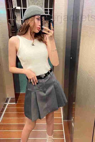 skirts designer high waist a-hem pleated inverted triangle metal belt casual skirt a-line tcur, Black
skirts designer high waist a-hem pleated inverted triangle metal belt casual skirt a-line tcur, Black