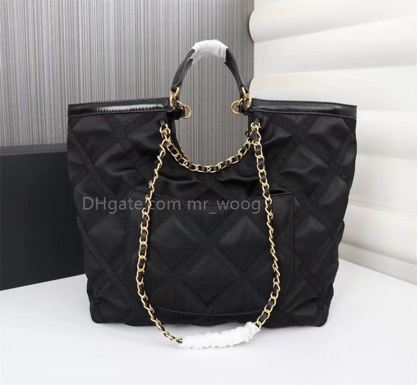 2023 shopping bag fashion one shoulder bag premium luxury designer large handbag black large capacity 5a quality
2023 shopping bag fashion one shoulder bag premium luxury designer large handbag black large capacity 5a quality