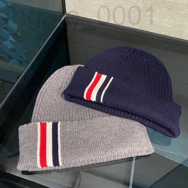 ball caps designer knitted hat men's and women's same style autumn winter new korean version versatile student couple hip hop cold, Blue;gray
ball caps designer knitted hat men's and women's same style autumn winter new korean version versatile student couple hip hop cold, Blue;gray