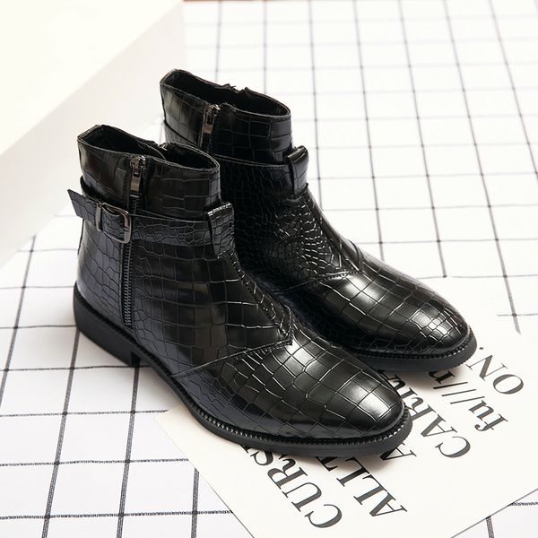 men chelsea boots grace ankle boots pointed fashion leather boots side zipper classic retro british style luxury designer shoes, Black;white
men chelsea boots grace ankle boots pointed fashion leather boots side zipper classic retro british style luxury designer shoes, Black;white