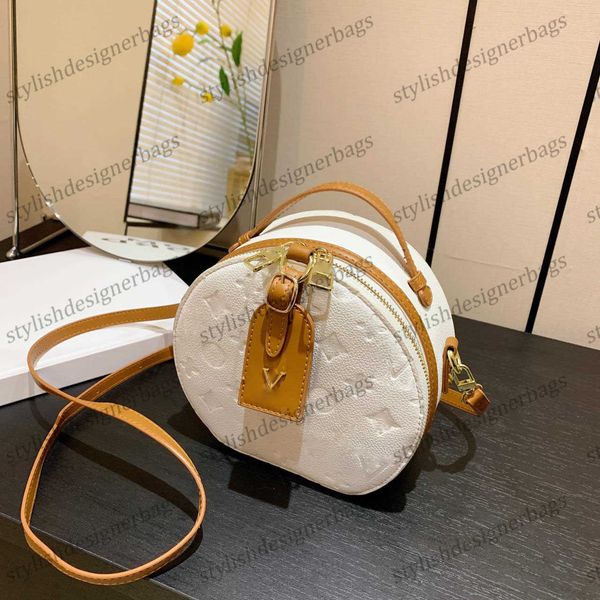 mini fashion single shoulder small round bag classic embossed round cute small bag women's luxury brand designer handbag leather crossb
mini fashion single shoulder small round bag classic embossed round cute small bag women's luxury brand designer handbag leather crossb