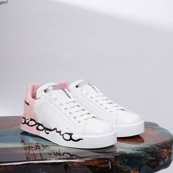 fashion real leather handmade multicolor gradient technical sneakers men women famous shoes trainers size35-45 kmjkl gm7000001, Red;white
fashion real leather handmade multicolor gradient technical sneakers men women famous shoes trainers size35-45 kmjkl gm7000001, Red;white