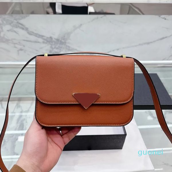 bag messenger designer-leather shoulder bags ladies crossbody handbags flip wallet fashion letter triangular pattern magnetic buckle long st
bag messenger designer-leather shoulder bags ladies crossbody handbags flip wallet fashion letter triangular pattern magnetic buckle long st