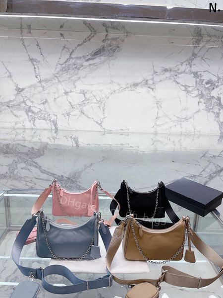 fashion crossbody bag underarm bag designer one shoulder bag women's handbag adjustable shoulder strap chain zipper 3-in-1 coin purse c
fashion crossbody bag underarm bag designer one shoulder bag women's handbag adjustable shoulder strap chain zipper 3-in-1 coin purse c