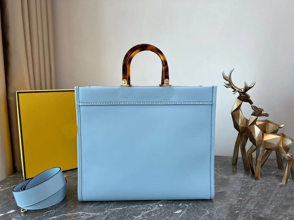 luxury totes designer bag womens handbags onthego tote bag crossbody flower ladies casual pvc genuine leather purse shoulder bags female lar
luxury totes designer bag womens handbags onthego tote bag crossbody flower ladies casual pvc genuine leather purse shoulder bags female lar