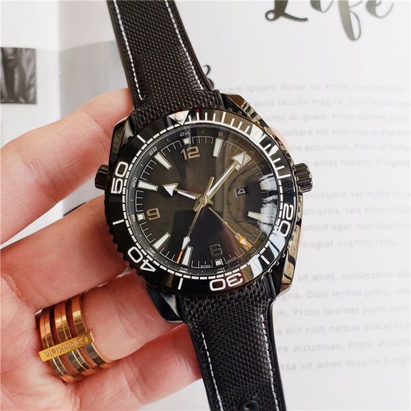 fashion mens watch 45mm automatic winding mechanical watches business watchs life waterproof design comfortable strap original buckle, Slivery;brown
fashion mens watch 45mm automatic winding mechanical watches business watchs life waterproof design comfortable strap original buckle, Slivery;brown