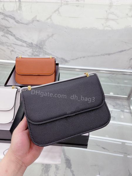 fashion crossbody bag classic women's bag designer bag messenger bag handbag clamshell large capacity purse metal logo leather small sq
fashion crossbody bag classic women's bag designer bag messenger bag handbag clamshell large capacity purse metal logo leather small sq