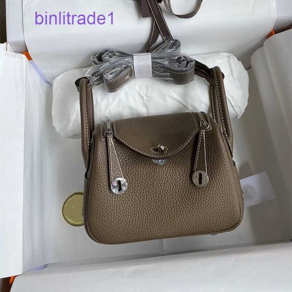 designer original new high-end h-home handmade wax 2023 line mini lindys bag tc doctor single-shoulder portable diagonal women's of sal
designer original new high-end h-home handmade wax 2023 line mini lindys bag tc doctor single-shoulder portable diagonal women's of sal
