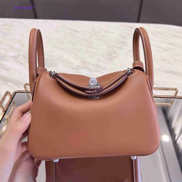 designer original lindys swift 2023 women's bag new leather mini-doctor one-shoulder cross-body medicine portable pillow of sale sguc
designer original lindys swift 2023 women's bag new leather mini-doctor one-shoulder cross-body medicine portable pillow of sale sguc