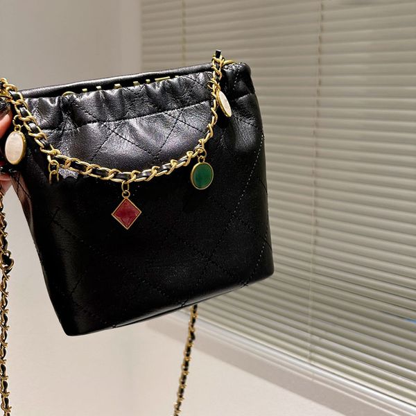 22 shopping totes womens vintage square bags calfskin gold metal hardware colorful coin charm large capacity outdoor luxury designer purse h
22 shopping totes womens vintage square bags calfskin gold metal hardware colorful coin charm large capacity outdoor luxury designer purse h