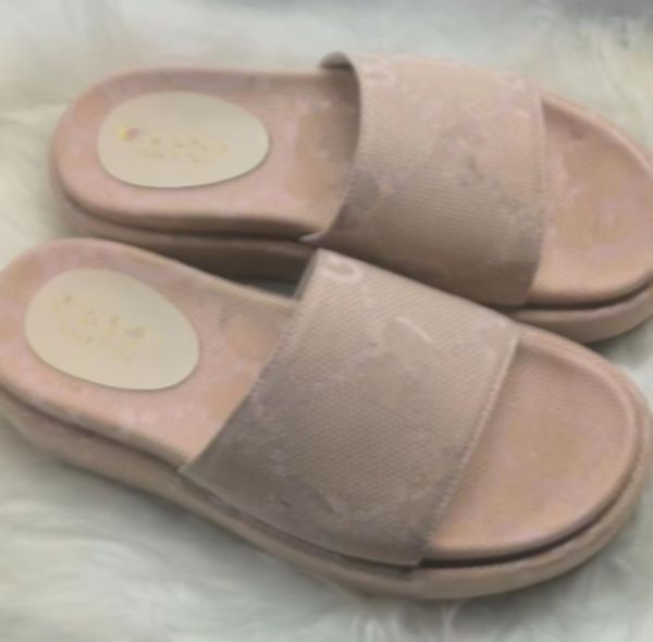 a1 fashion mens womens floral brocade slippers slide designer luxury flat high heels flip flops embroidered platform rubber sandal leather c, Black
a1 fashion mens womens floral brocade slippers slide designer luxury flat high heels flip flops embroidered platform rubber sandal leather c, Black