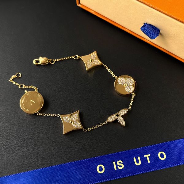 gold-plated chains bracelet brand designer bracelets girls four leaf grass flower letter bracelet wedding party jewelry accessories, Black
gold-plated chains bracelet brand designer bracelets girls four leaf grass flower letter bracelet wedding party jewelry accessories, Black