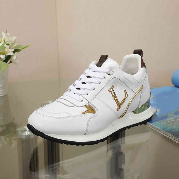luxury designer bowling shoes 2023 louiseity fashion men's and women's letter logo soft and comfortable outdoor sports casual stud
luxury designer bowling shoes 2023 louiseity fashion men's and women's letter logo soft and comfortable outdoor sports casual stud