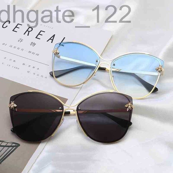 designer 2021 fashion glittery frame irregular sunglasses women brand designer gradient sun glasses luxury cat eye eyewear qjsr, White;black
designer 2021 fashion glittery frame irregular sunglasses women brand designer gradient sun glasses luxury cat eye eyewear qjsr, White;black