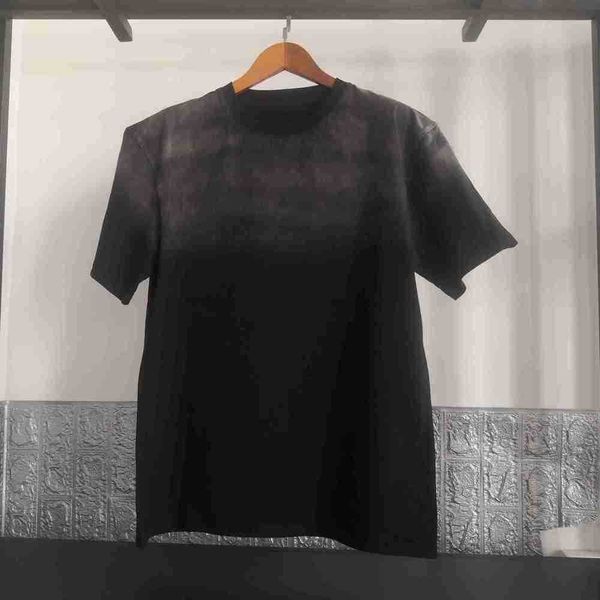 men's t-shirts 2023 summer new wash old hand spray gradient tie-dyed short-sleeved men's ins fashion t-shirt, White;black
men's t-shirts 2023 summer new wash old hand spray gradient tie-dyed short-sleeved men's ins fashion t-shirt, White;black