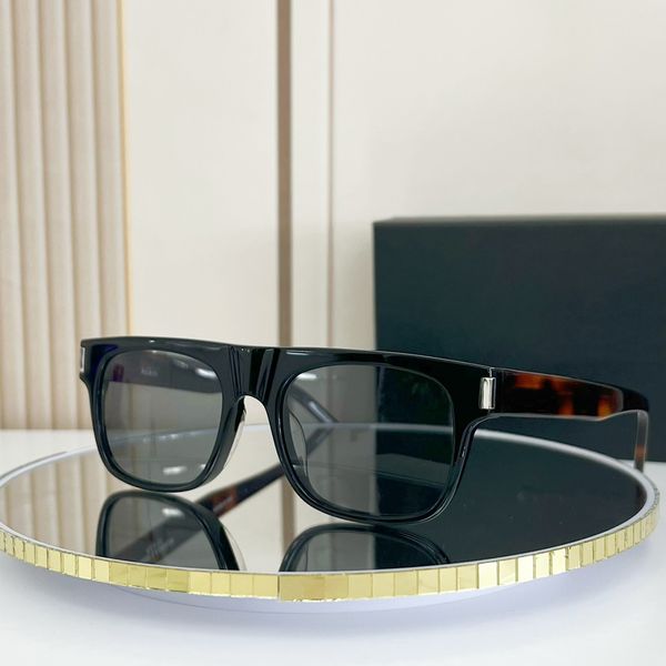 293 black flat square sunglasses for men dark grey sun shades fashion glasses gafas de sol designers sunglasses uv400 eyewear with box, White;black
293 black flat square sunglasses for men dark grey sun shades fashion glasses gafas de sol designers sunglasses uv400 eyewear with box, White;black
