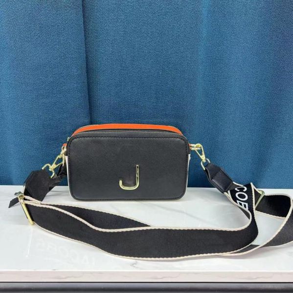 luxury genuine leather tote shoulder bags baguette pochette nylon handbags classic clutch designer envelope wallet womens fashion crossbody
luxury genuine leather tote shoulder bags baguette pochette nylon handbags classic clutch designer envelope wallet womens fashion crossbody