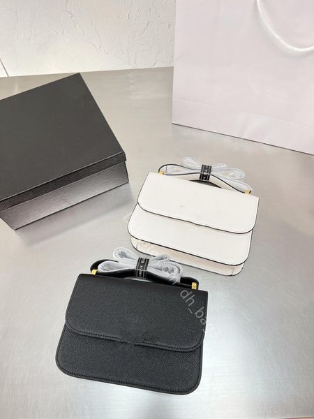new shoulder bag luxury designer bag handbag underarm bag fashion small square bag mini shopping bag cowhide black and white cross body simp
new shoulder bag luxury designer bag handbag underarm bag fashion small square bag mini shopping bag cowhide black and white cross body simp