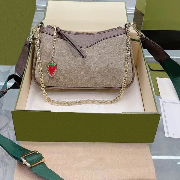 fashion shoulder bag outdoor women's crossbody classic letter logo design strawberry decorative metal chain cloth shoulder strap handba 
fashion shoulder bag outdoor women's crossbody classic letter logo design strawberry decorative metal chain cloth shoulder strap handba