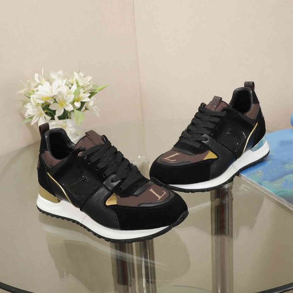 luxury designer bowling shoes 2023 louiseity fashion men's and women's letter logo soft and comfortable outdoor sports casual stud
luxury designer bowling shoes 2023 louiseity fashion men's and women's letter logo soft and comfortable outdoor sports casual stud