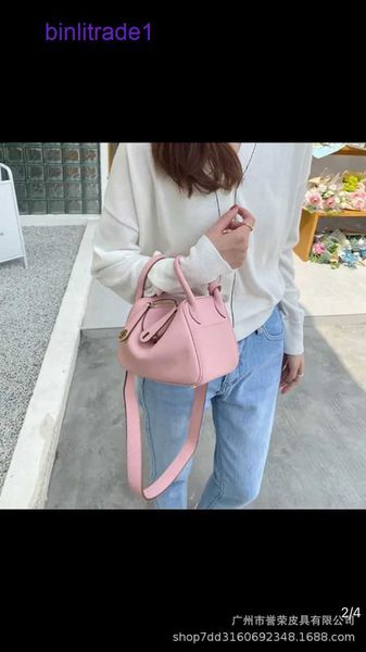 designer original lindys bag autumn and winter 2023 new lychee head layer cow leather doctor dual-purpose single-shoulder messenger of sale
designer original lindys bag autumn and winter 2023 new lychee head layer cow leather doctor dual-purpose single-shoulder messenger of sale