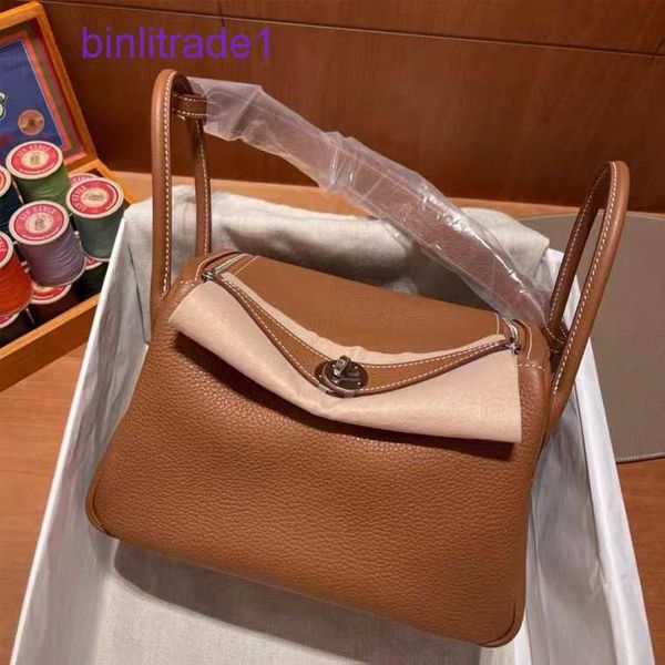 designer original 2023 new handmade lindys togo head layer cowhide single shoulder diagonal cross portable women's bag nurse mini belt
designer original 2023 new handmade lindys togo head layer cowhide single shoulder diagonal cross portable women's bag nurse mini belt
