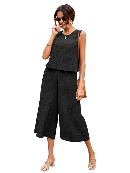 crew neck sleeveless long women's jumpsuits loose mid calf length capris wide legs pants solid casual rompers for women button closure, Black;white
crew neck sleeveless long women's jumpsuits loose mid calf length capris wide legs pants solid casual rompers for women button closure, Black;white