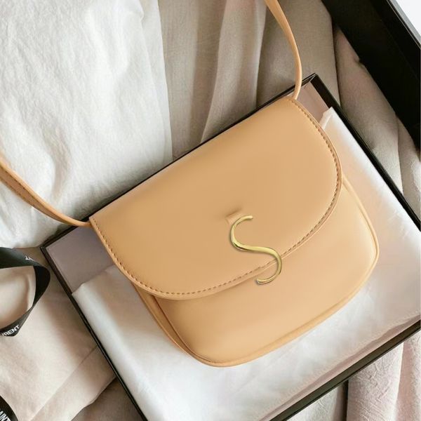 designer kaia saddle crossbody bag messenger luxury womens clutch bags genuine leather shoulder strap even bags men satchel travel chains to
designer kaia saddle crossbody bag messenger luxury womens clutch bags genuine leather shoulder strap even bags men satchel travel chains to