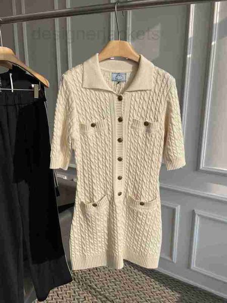 casual dresses designer spring summer 2023 new single breasted lapel cashmere fried dough twists knitting dress blic, Black;gray
casual dresses designer spring summer 2023 new single breasted lapel cashmere fried dough twists knitting dress blic, Black;gray