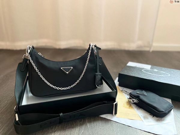 designer fashion shoulder bag crescent bag cross body solid color versatile girls must spring new style
designer fashion shoulder bag crescent bag cross body solid color versatile girls must spring new style
