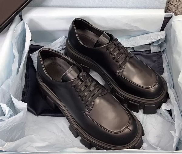 100% leather 2021 women dress shoes white red casual sneakers platform bottoms designers outdoor fashion ladies luxurys trainers 35-42, Black
100% leather 2021 women dress shoes white red casual sneakers platform bottoms designers outdoor fashion ladies luxurys trainers 35-42, Black