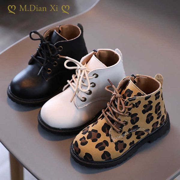 flat shoes children leopard leather 2023 autumn winter new baby shoes girl boy fashion sewing casual cute platform snow boots p230314, Black;grey
flat shoes children leopard leather 2023 autumn winter new baby shoes girl boy fashion sewing casual cute platform snow boots p230314, Black;grey