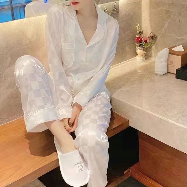 women's sleepwear womens silk satin pajamas pyjamas set sleepwear pijama pajamas suit female sleep two piece set women's loungewea, Black;red
women's sleepwear womens silk satin pajamas pyjamas set sleepwear pijama pajamas suit female sleep two piece set women's loungewea, Black;red