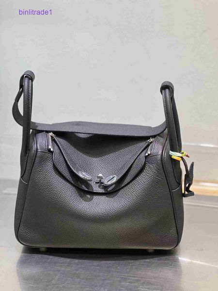 designer original cowhide 2023 new mini lindys headband doctor bag leather lady fashion one shoulder hand pillow medicine of sale eim0
designer original cowhide 2023 new mini lindys headband doctor bag leather lady fashion one shoulder hand pillow medicine of sale eim0