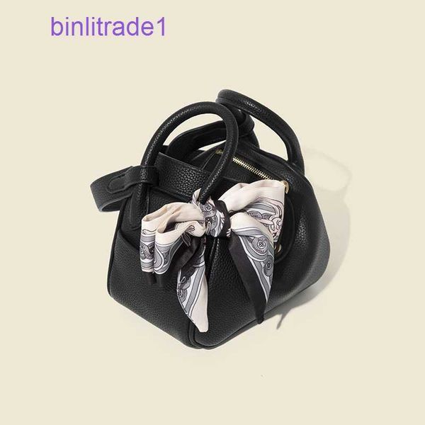 designer original bag small high-end lindi litchi pattern 2023 new versatile doctor portable casual messenger of sale n0q1
designer original bag small high-end lindi litchi pattern 2023 new versatile doctor portable casual messenger of sale n0q1