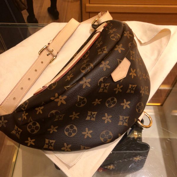 cowhide genuine leather luxury designers waist bags cross body handbag famous bumbag fashion shoulder bag brown bum fanny pack with three st
cowhide genuine leather luxury designers waist bags cross body handbag famous bumbag fashion shoulder bag brown bum fanny pack with three st