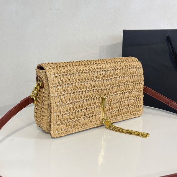 weave messenger bag straw shoulder crossbody purse handbag purse fashion gold hardware letter tassel decoration chain clutch flap bags high
weave messenger bag straw shoulder crossbody purse handbag purse fashion gold hardware letter tassel decoration chain clutch flap bags high