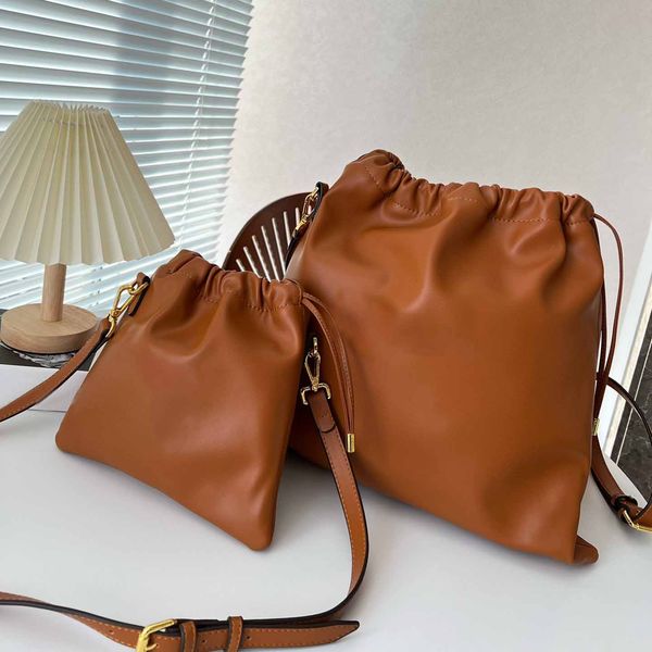designer string bucket bag letter printing crossbody handbag removable strap gold hardware
designer string bucket bag letter printing crossbody handbag removable strap gold hardware