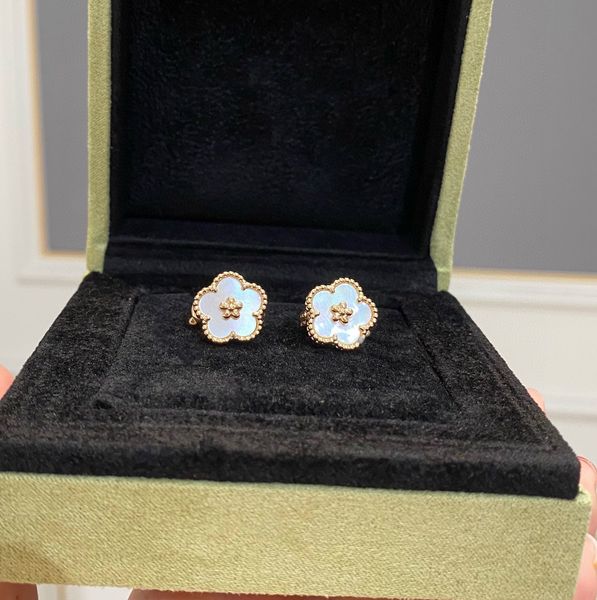 2023 luxury quality charm flower shape stud clip earring flower design white shell beads have box stamp ps3531a, Golden
2023 luxury quality charm flower shape stud clip earring flower design white shell beads have box stamp ps3531a, Golden