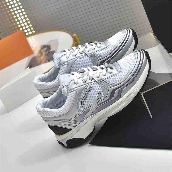 design bowling luxury shoes 2023 channel fashionable men's and women's letter casual outdoor sports shoes 02-06, Black
design bowling luxury shoes 2023 channel fashionable men's and women's letter casual outdoor sports shoes 02-06, Black